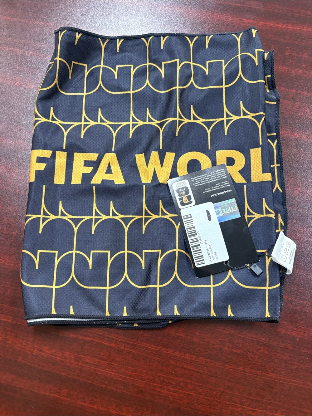 FIFA World Men's Black & Gold Performance